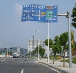 南昌交通標(biāo)志牌桿